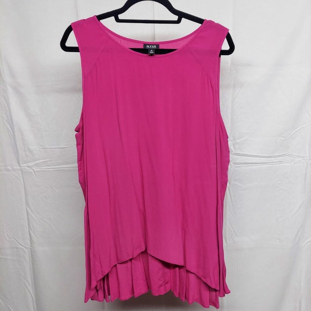 Women’s XL tank. Lightly worn.